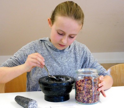 Naturkosmetik selbst herstellen © Ilse Anders (3).jpg