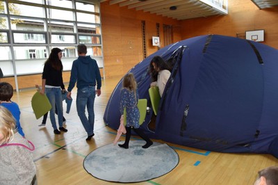 pop up planetarium (18).jpg