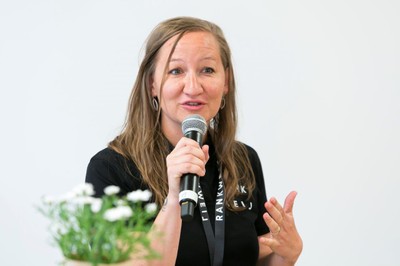HäusleVillaTagOffeneTür050.jpg