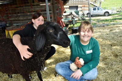 Bauernhof mit allen Sinnen erleben _Bur Pur Röthis © MG Rankweil (14).jpg