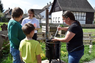 Bauernhof mit allen Sinnen erleben _Bur Pur Röthis © MG Rankweil (22).jpg