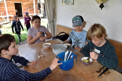 Bauernhof mit allen Sinnen erleben _Bur Pur Röthis © MG Rankweil (23).jpg