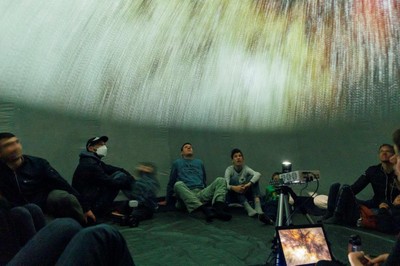 Pop Up Planetarium © Lisa Mathis (14).jpg