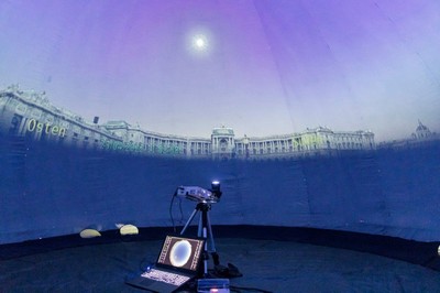 Pop Up Planetarium © Lisa Mathis (17).jpg