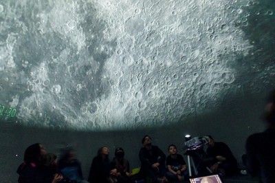 Pop Up Planetarium © Lisa Mathis (18).jpg