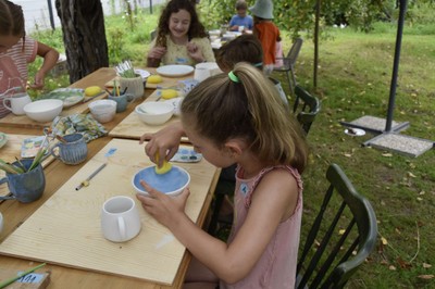 20240807 keramik bemalen für kinder © mg rankweil - peter steidl (12).JPG