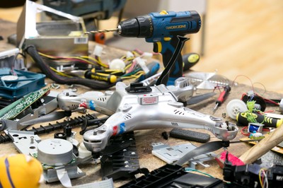 Roboterbau - Upcycling (22) © Dietmar Mathis