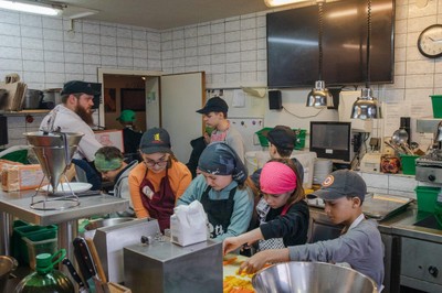 Kochen mit dem Chefkoch © Sarah Wechselberger (2).jpg