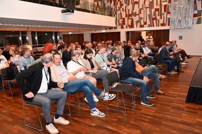 Wirtschaft im Gespräch © Bernd Oswald _ MG Rankweil (28).jpg