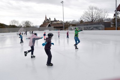 In den Ferien werden Eislaufkurse angeboten © Marktgemeinde Rankweil / Bernd Oswald