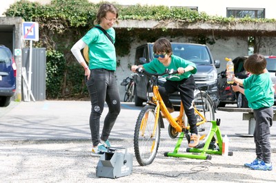 07 Seifenblasenfahrrad.jpg