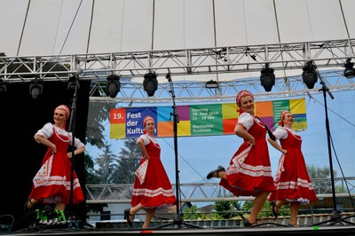 Beim Fest der Kulturen präsentieren sich verschiedene Kulturen© Ingrid Ionian.jpg
