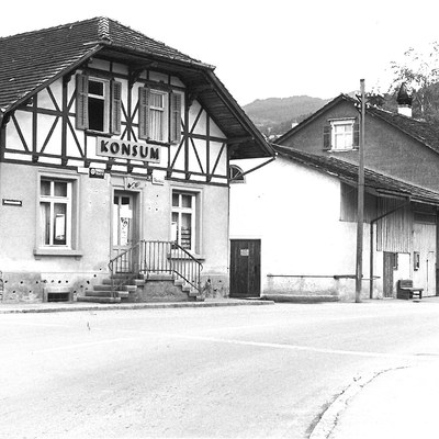 Der ehemalige Konsum in der Alemannenstraße 19.jpg