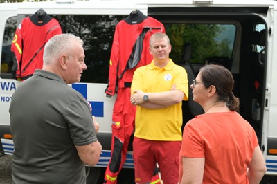 Übergabe Ausrüstung Wasserrettung_Bgm Wöß-Krall_Bgm Gohm_Bgm Rädler © Stadt Feldkirch (49)-min.JPG
