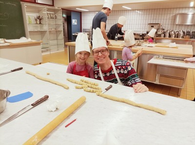 Weihnachtsbäckerei 2.jpg