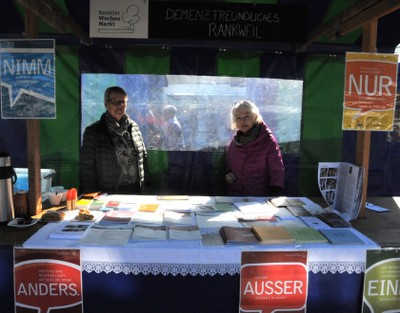 Demenz-Infostand am Wochenmarkt