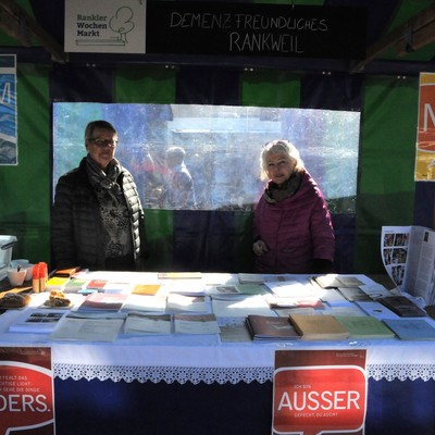 Demenz-Infostand am Wochenmarkt