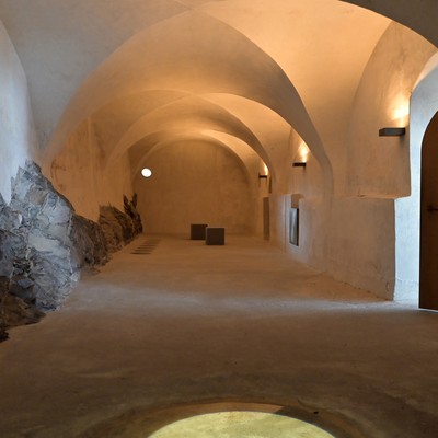 Architektur und Kunst für dunkle Zeiten und Räume