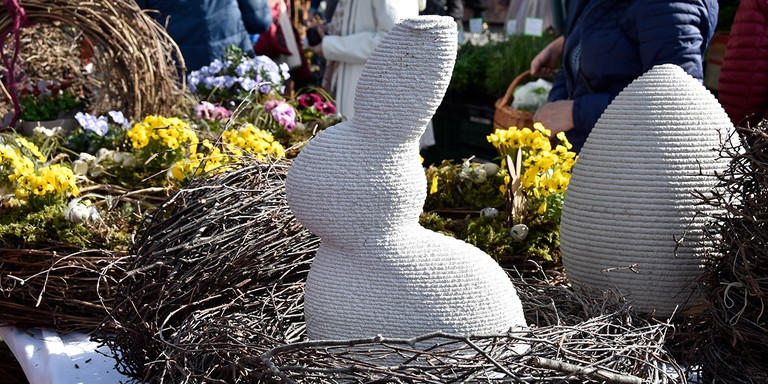 Osterhase im Nest © Marktgemeinde Rankweil
