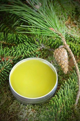 Schlanke Riesen – Öle und Salben