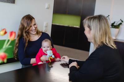connexia Elternberatung - Gute Antworten rund ums Baby connexia Elternberatung - Gute Antworten rund ums Baby