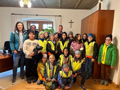 Volksschule zu Besuch im Schlössle Volksschule zu Besuch im Schlössle