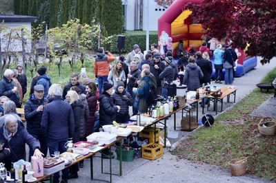 Erstes Straßenfest im Kästenholz war ein voller Erfolg Erstes Straßenfest im Kästenholz war ein voller Erfolg
