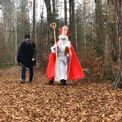 Nikolausfeier im Wald
