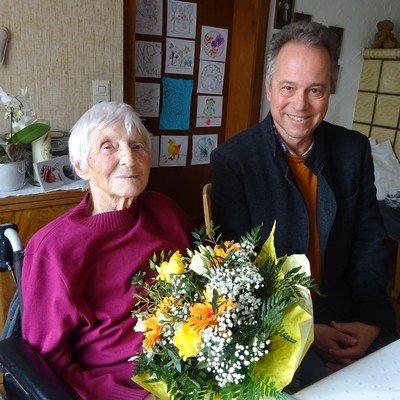 Zum 95. Geburtstag alles Gute!