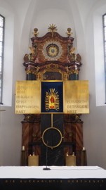 Führung und Maiandacht in der kürzlich renovierten Wallfanhrtskirche in Bildstein