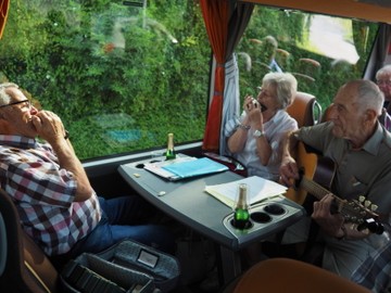 Kultur - Wein - Gesang und Tanz