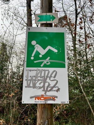Fitnessparcours Beschilderung2.jpg