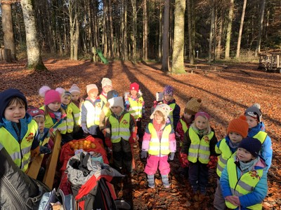 Nikolaus im Wald (5).JPG