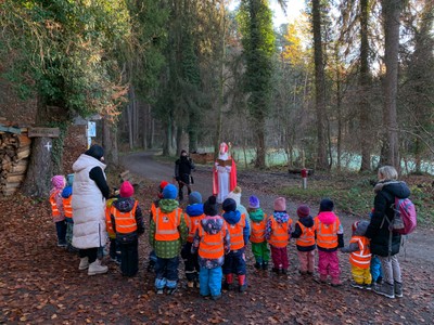 Nikolaus im Wald (8).JPG