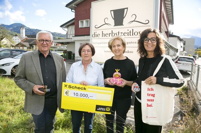 Großzügige Spende von „Die Herbstzeitlosen“ an Netz für Kinder Großzügige Spende von „Die Herbstzeitlosen“ an Netz für Kinder