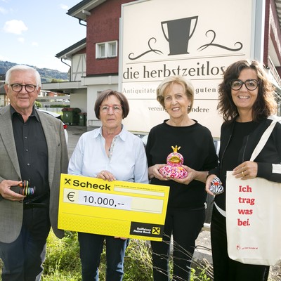 Großzügige Spende von „Die Herbstzeitlosen“ an Netz für Kinder