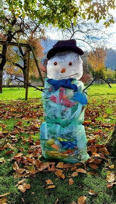 SCHNEE WIRD ZUR MANGELWARE