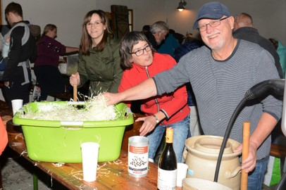 Krutihobla und a Höckle am Samstag 1.10.2022 beim Schlössle in Röthis