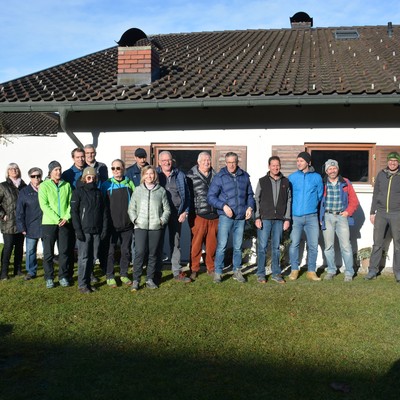 Winter-Obstbaumschnittkurs am Samstag, 18 Februar 2023 mit Kräutler Martin, Baumwärter aus Satteins, in Röthis