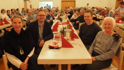 2 Bürgermeister, 1 Vizebürgermeisterin und Obfrau Reinelde Gut