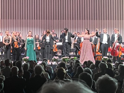 Lech Classic das Ensemble.jpg
