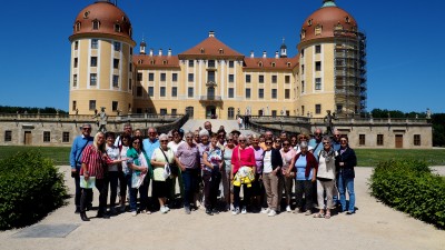 Vor dem Schloss Moritzburg