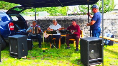 Grillhock am 29.07 lowres (4)_Bildgröße ändern.JPG
