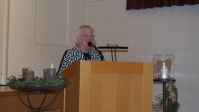 Obfrau Reinelde Gut begrüßt die Mitglieder und die Ehrengäste