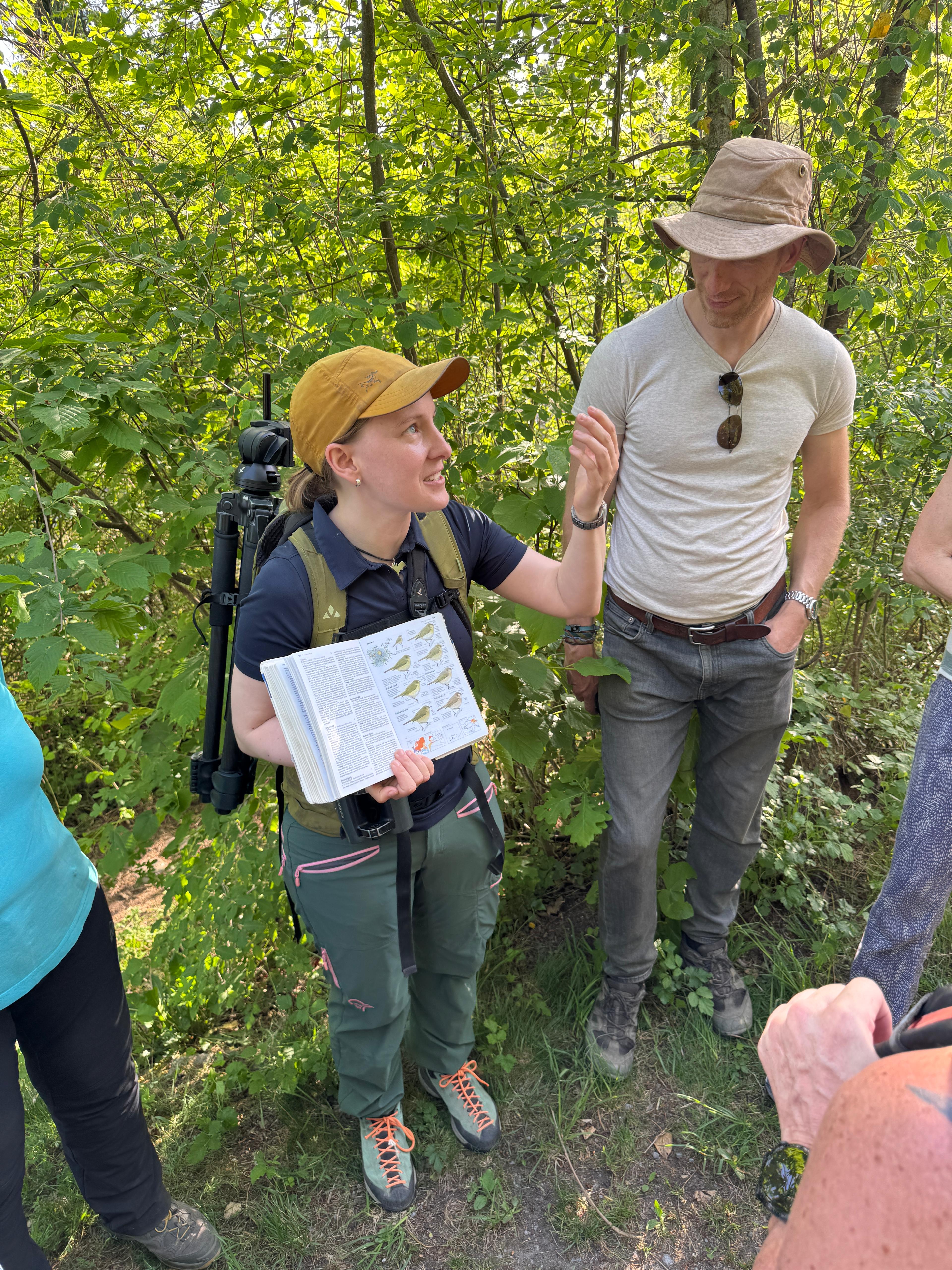20250502_BiotopexkursionWanderwegeFrutz_Sulz (14).jpg