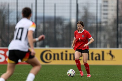 Anna Osl im Spiel gegen Deutschland.jpg
