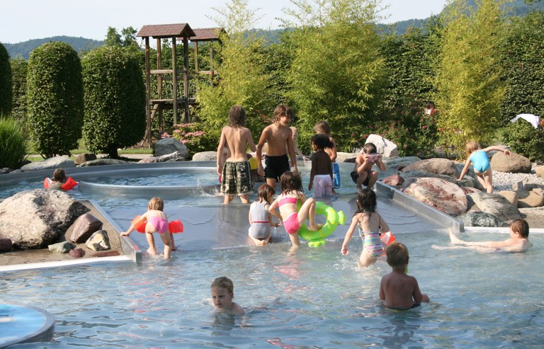 erlebnisbad-frutzau kinderbereich.jpg