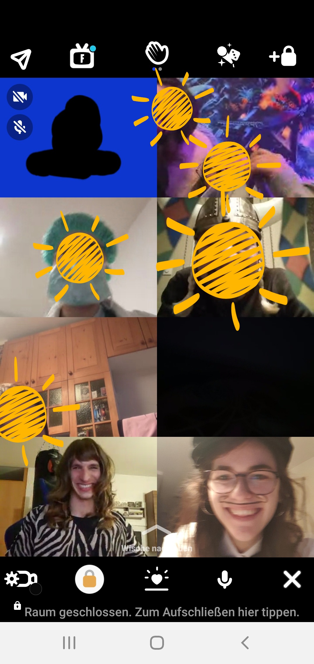 Screenshot_20210212-175557_Houseparty.jpg