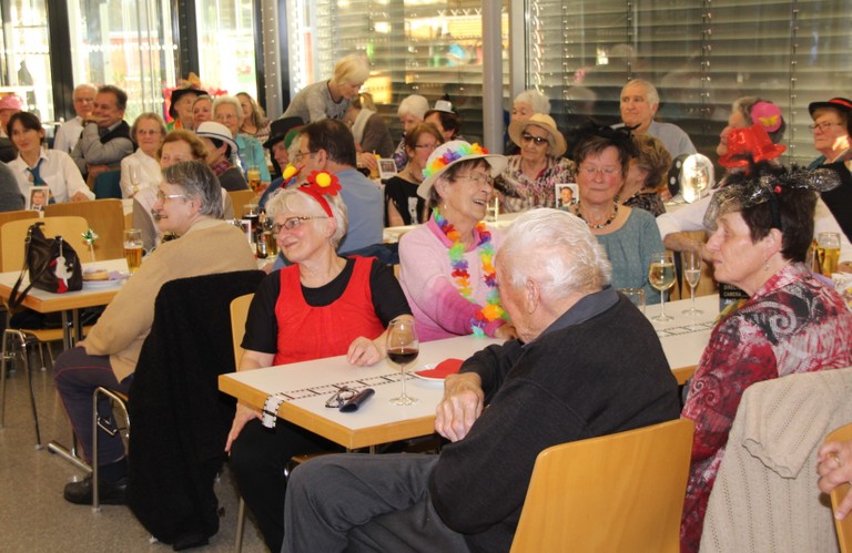 Seniorennachmittag 22a.jpg
