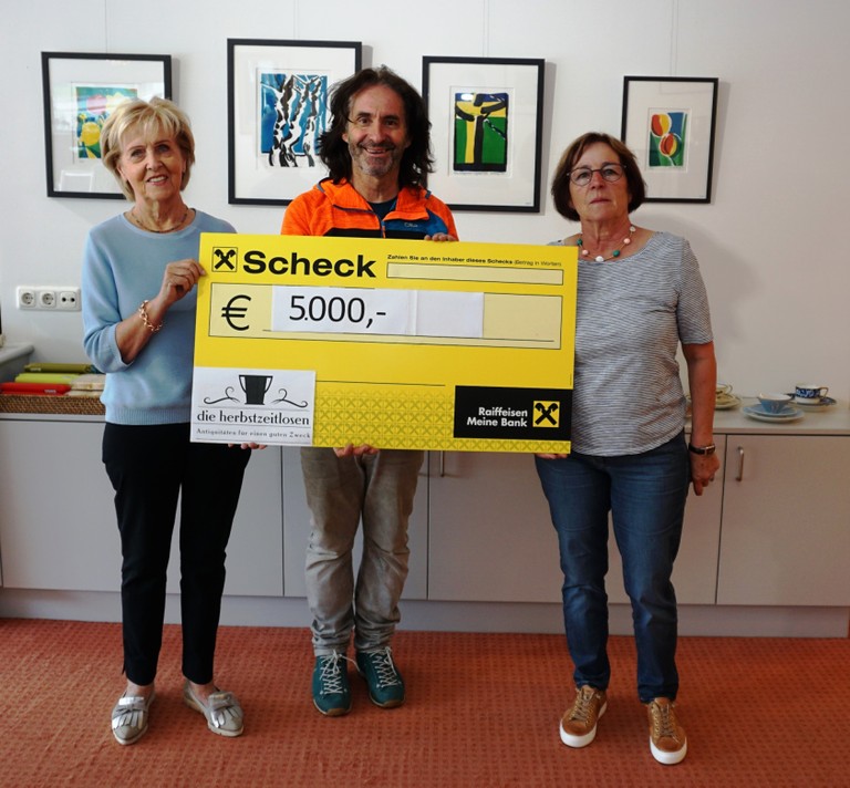 Spende an Stunde des Herzens_2.JPG